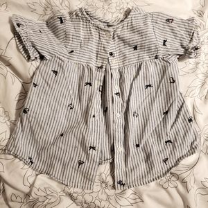 Cotton button up breezy and cute top, great for the summer (4th of July )